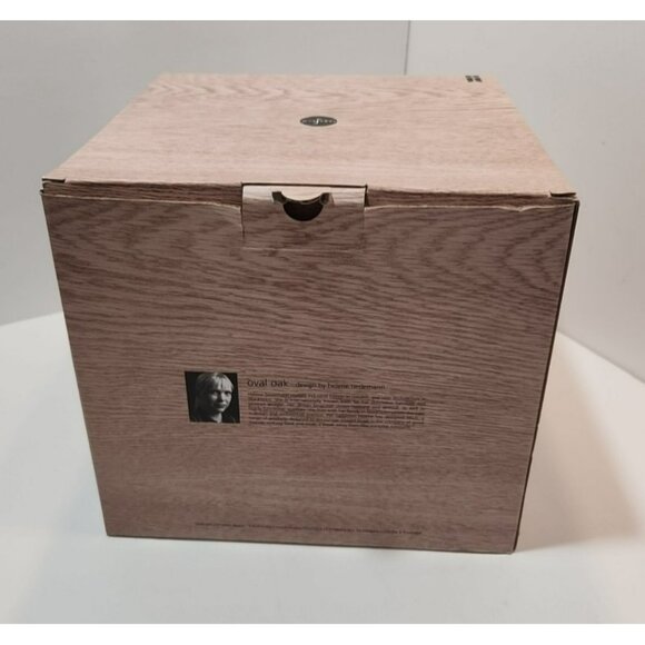 Sagaform Oak Cheese/Dessert Dome with Hand-Blown Glass Lid 7.5" by 7.5" - Picture 4 of 13